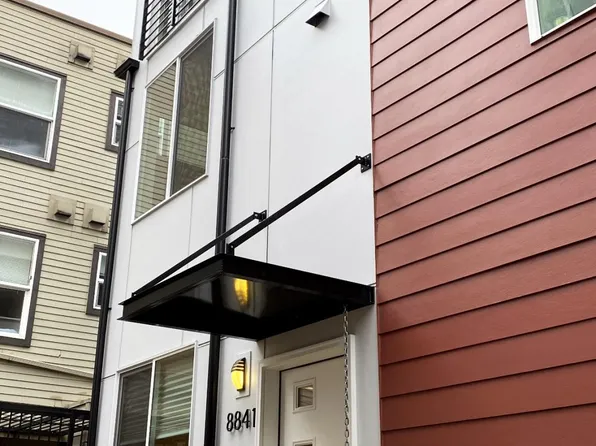 8841 Midvale Ave N #B, Seattle, WA 98103