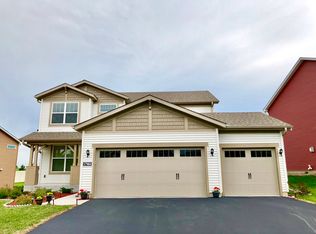 17984 Hydra Ct, Lakeville, MN 55044