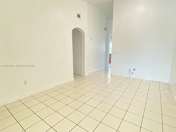 4th image of 1658 SE 28th Ct Unit 201