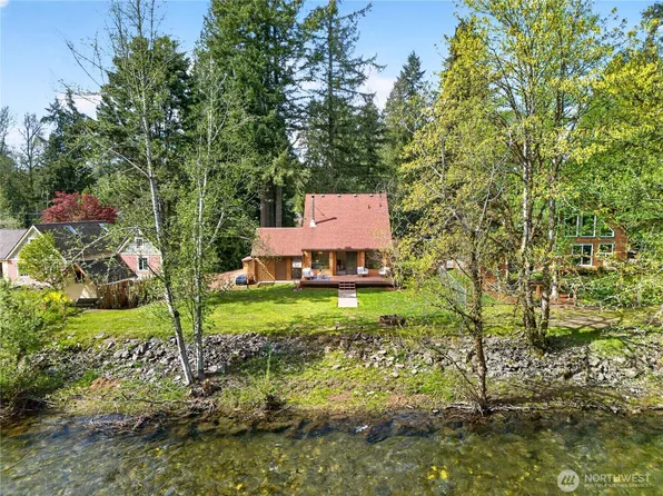23927 SE 238th Street, Maple Valley, WA 98038