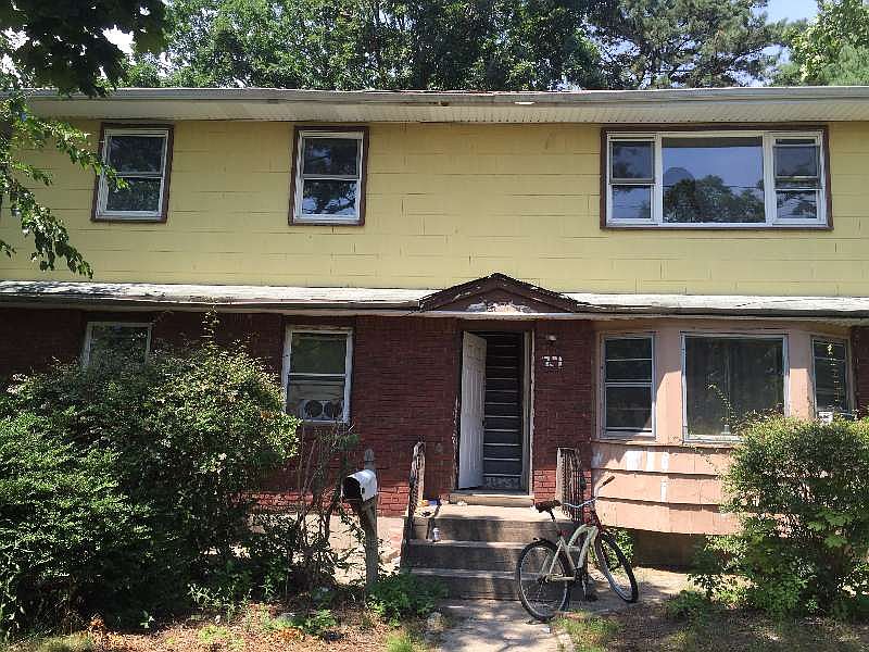 1st image of 27 Washington Ave