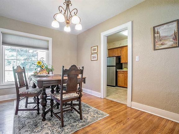 5th image of 624 Whittington Ave