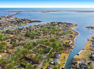 8 Beatrice Dr Hampton Bays NY 11946 Zillow