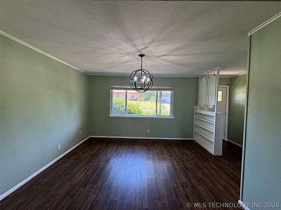 3rd image of 672 N 28th West Pl