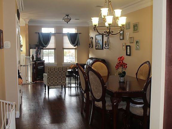 3rd image of 28 Sweetgum Ln