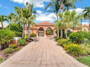 71 Cayman Pl, Palm Beach Gardens, FL 33418