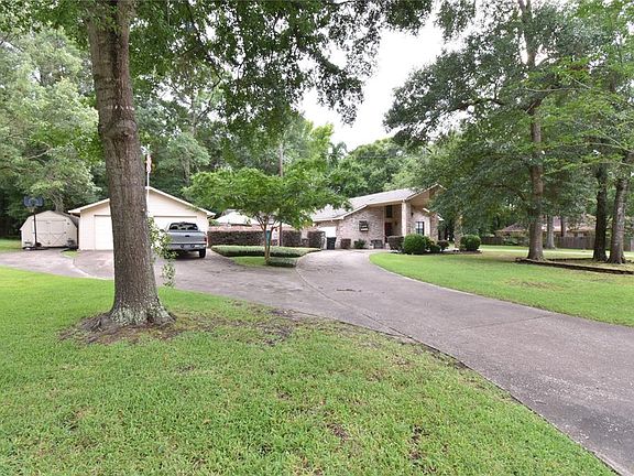 3rd image of 103 Whippoorwill Dr