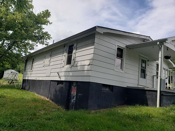 3rd image of 2147 Old Highway 11
