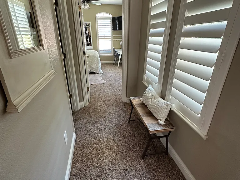 1075 Gamay Dr — Photo 16