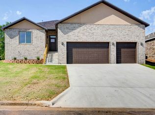 794 E Crystal Ave, Nixa, MO 65714