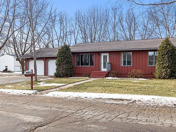 3rd image of 1104 Cheryl Ave