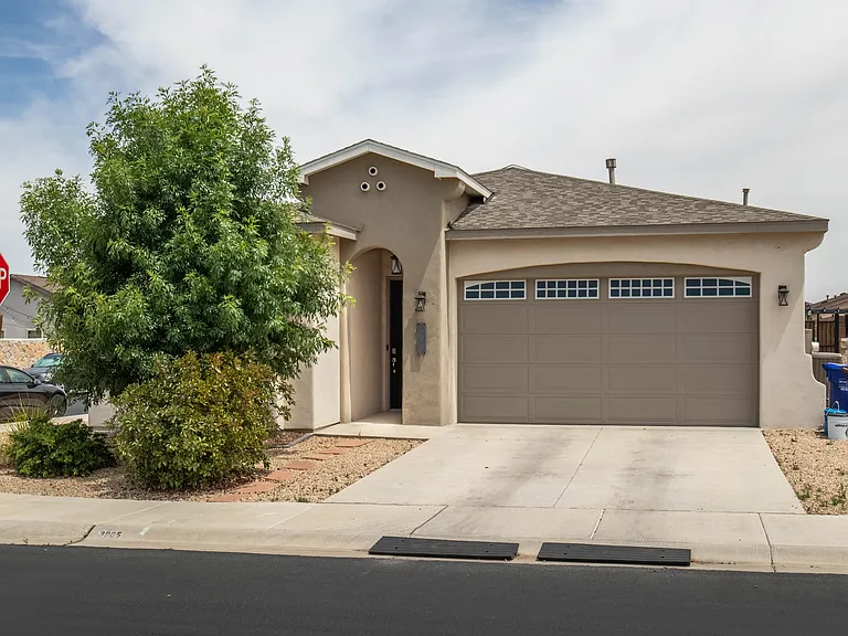 3905 Santa Alexandra Rd — Photo 1