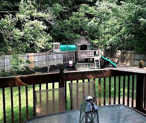 5th image of 4306 Grays Market Dr