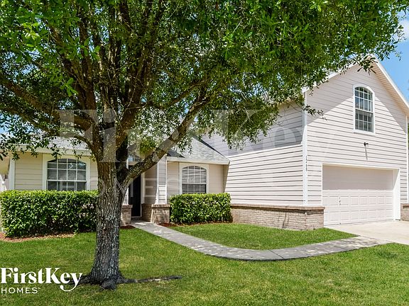 2nd image of 1268 Winding Brook Ct