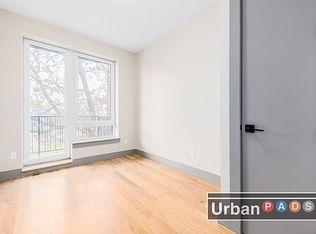 207 Troy Ave #2F, Brooklyn, NY 11213