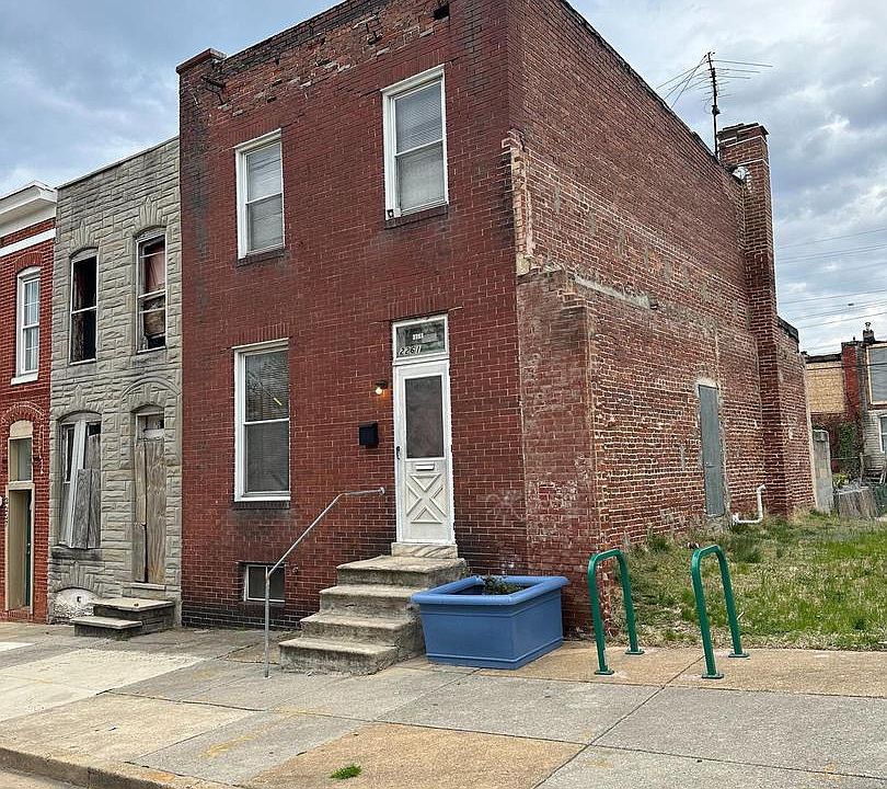 1st image of 2261 Sidney Ave