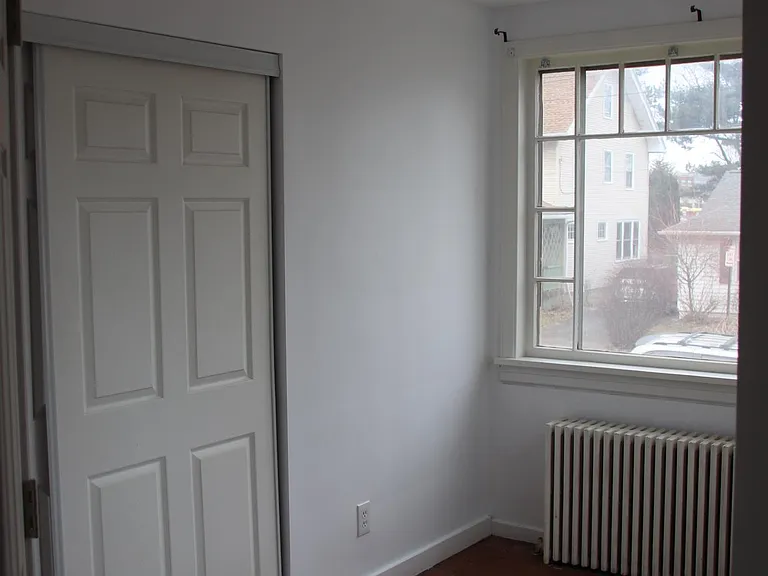 29 Warren St — Photo 15