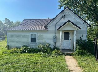 214 4th St, Shambaugh, IA 51651