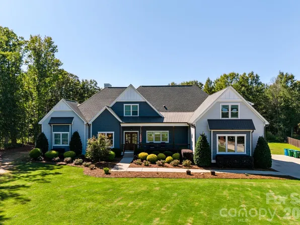7001 W Duncan Rd, Indian Trail, NC 28079