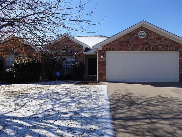 1st image of 1307 High Crest Dr