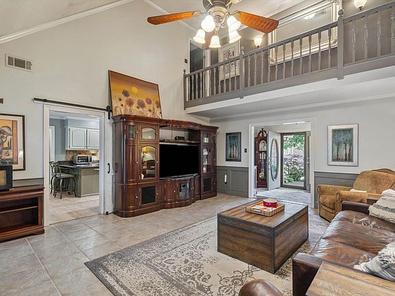 5th image of 8792 Carrollwood Ln E