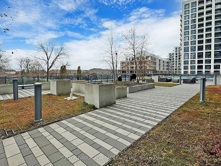 7890 Bathurst St #1703 — Photo 27