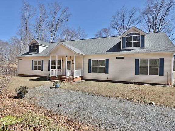 3rd image of 2717 Todd Dr