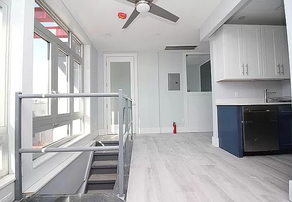 2nd image of 371 Stockholm St APT 3B
