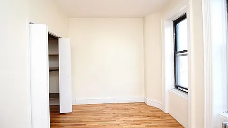 Rented by Space Link Realty