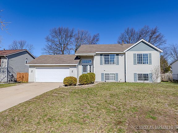 3rd image of 13007 Caryn Way