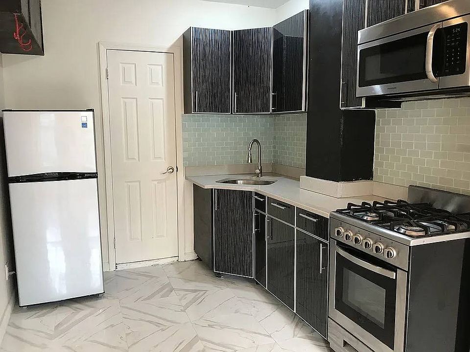1st image of 534 E 14th St APT 13