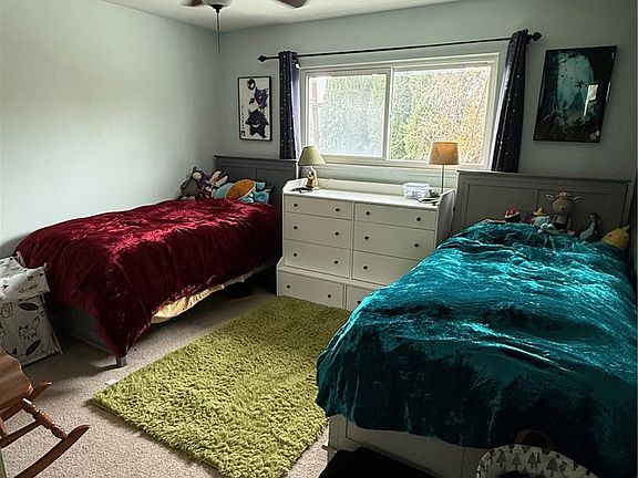 5th image of 2002 Malcolm St