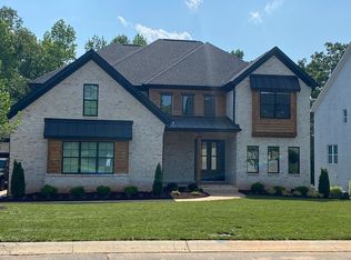 1233 Hadley Park Ln, Matthews, NC 28104