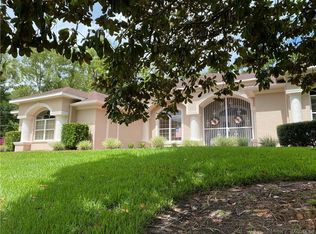 8 Twinberry Ct, Homosassa, FL 34446