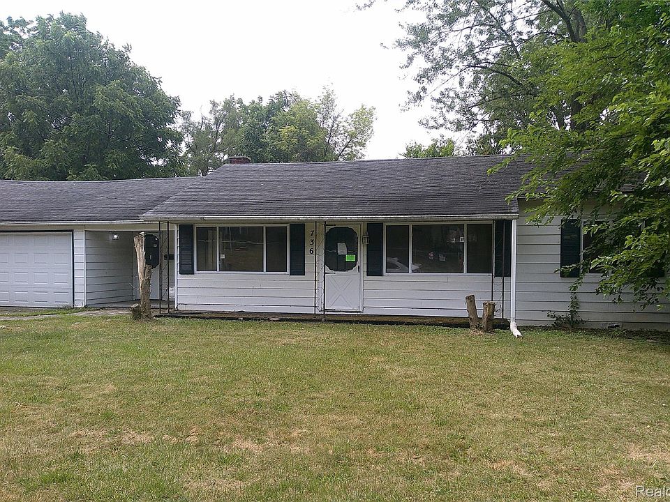 1st image of 736 Louisa St