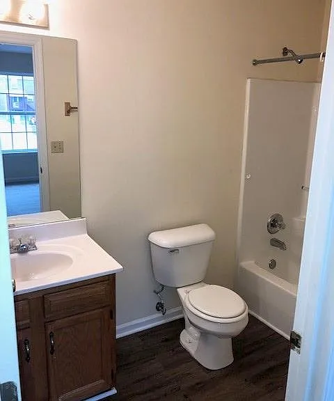 326 Lancaster Ave #4 — Photo 10
