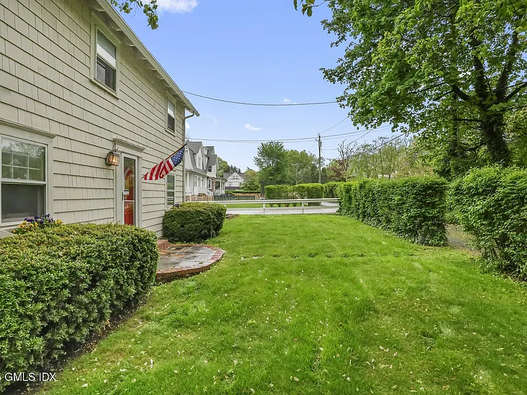 1 Cherry Ln — Photo 60