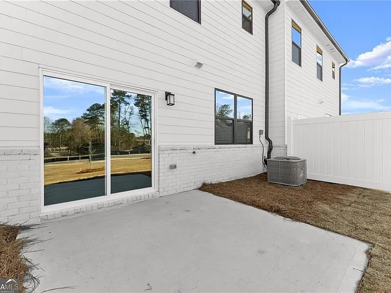 1922 Westwind St — Photo 30