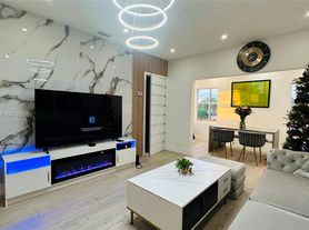 1668 SW 20th St, Miami, FL