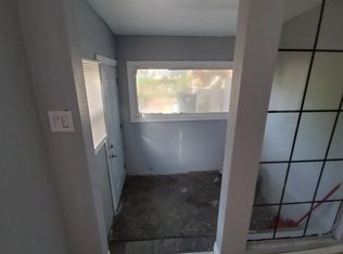 7405 32nd Ave S, Tampa, FL 33619