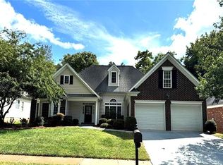 1113 Moray Ct, Charlotte, NC 28211