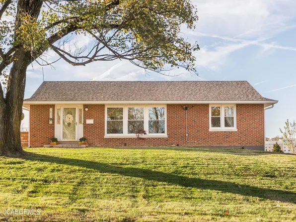 1632 Tanner Bridge Rd, Jefferson City, MO 65101