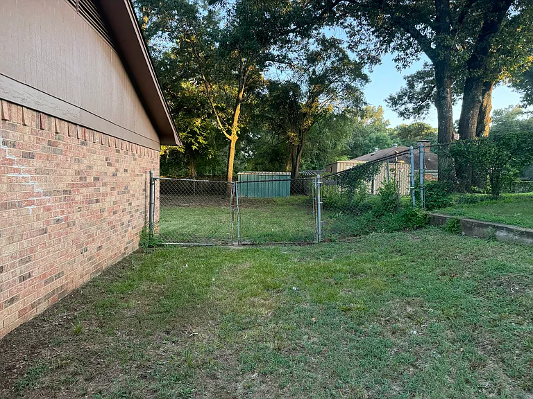 1302 Blueridge Pkwy — Photo 41