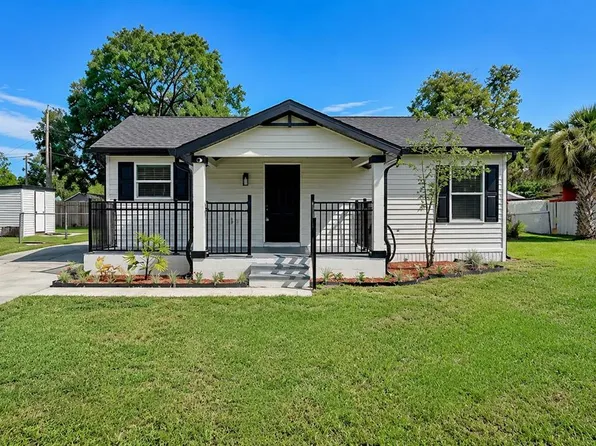 1215 W BELMAR STREET, LAKELAND, FL 33815