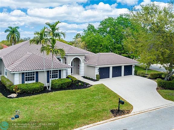 3rd image of 12601 NW 18th Pl