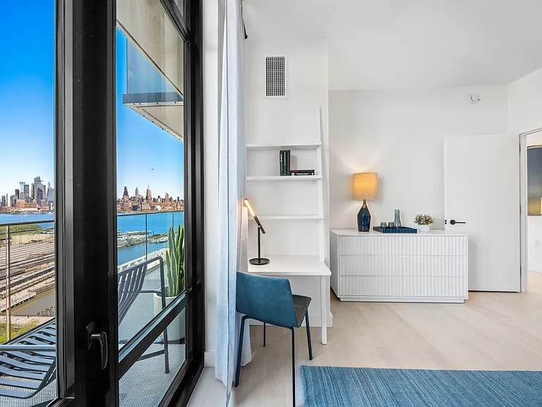 Newport Rentals — Photo 340