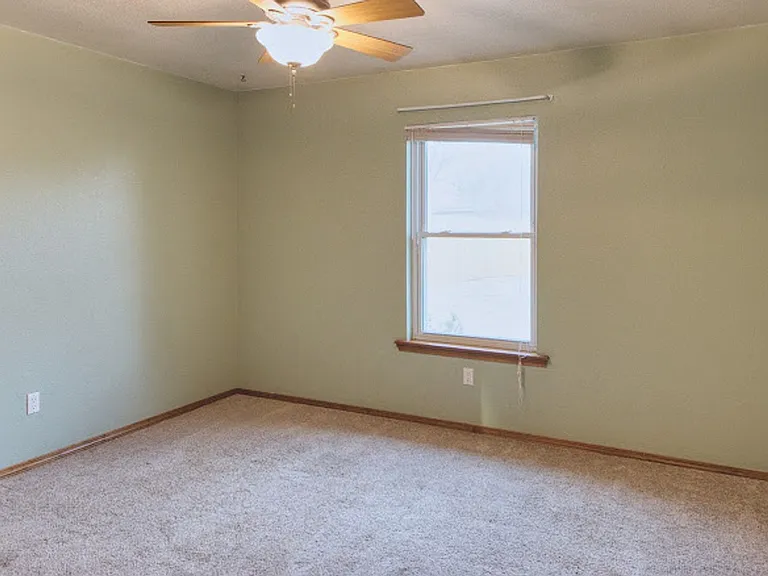 3509 Linkwood Ln — Photo 13