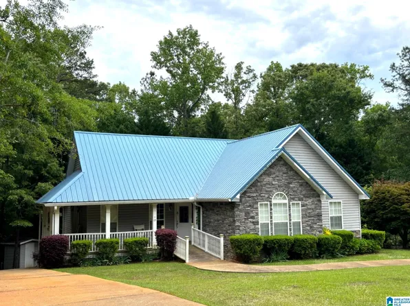 85 Amanda Dr, Wedowee, AL 36278
