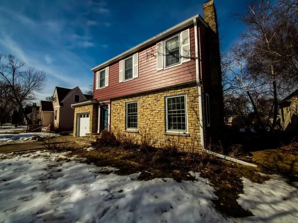 2516 Victory Memorial Dr, Minneapolis, MN 55412