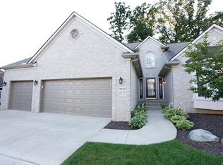 9830 David Ln, White Lake, MI
